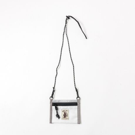 [^ԁF04509854025]R[fViCfނgpAăCxgKi֗̕ȃJEHbgK⌮AȂǂRpNgɎ[̂͂A350ml̊ʂ񂩂Ԃ牺Ĉ߂2WAY~jEHbgBz_[͕ۗfނŗ₽L[v̔AxgȂIƂwr[[U[iłB̉J≘Cɂg邽߁AANeBuȃAEghAV[ɂ҂BĴŁAOVтƎRɊy߂܂ByCOBMASTER/Ru}X^[zRu}X^[́A1971NɃCMXŐ܂ꂽAW[uhBuh̃[cł1970ÑCMX̃AEghAV[ɒʂAgȃGbZXRu}X^[Ǝ̃W[X^CāB[RZvgɁuJWAȋ@\vfAW[KɂACeWJĂ܂BRu}X^[1970NɃCMXŐ܂ACOB BEAR̃N}̃}[NňĂAEghAuhłBA~t[tiCfނ́uGEMPACKvn߁AgAEghAKɂhlXȃACeWJĂ܂Bꂩ甼IAłuh̃[c؂ɂA CtX^CɊYlXȃACeWJĂ܂B