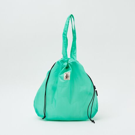 [^ԁF04509854023]݂̒艺Vbp[|PbgЂԂĖ{̂[΃pbJuɂȂA^тɕ֗BJ[̐n[Ɍɏk߂ƌɂ₷Ȃ܂Bn̋xbvXgbv|GXegpByCOBMASTER/Ru}X^[zRu}X^[́A1971NɃCMXŐ܂ꂽAW[uhBuh̃[cł1970ÑCMX̃AEghAV[ɒʂAgȃGbZXRu}X^[Ǝ̃W[X^CāB[RZvgɁuJWAȋ@\vfAW[KɂACeWJĂ܂BRu}X^[1970NɃCMXŐ܂ACOB BEAR̃N}̃}[NňĂAEghAuhłBA~t[tiCfނ́uGEMPACKvn߁AgAEghAKɂhlXȃACeWJĂ܂Bꂩ甼IAłuh̃[c؂ɂA CtX^CɊYlXȃACeWJĂ܂B