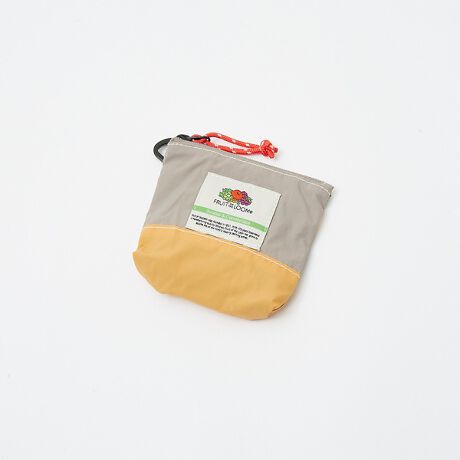 [^ԁF04509854041]FRUIT OF THE LOOM؂̃iCV[YɃ|[`VotgFRUIT OF THE LOOM̃S^OtJWAȃfUCBoCJ[̔zFIȃfUCB㕔Wbp[ł̊JBJritŁAxgʂɕtAobÕnhɂЂAX^CÕ|CgɂȂgł܂BiCȂ̂ŁAAN[jO₷̂ŁAAEghAtFXȂǂ̖OANeBreBɂ􂵂܂BWF_[XłĝŁAFBp[gi[Ƃ̃NR[fACeƂĂXXBJ[oG[VLxŁAƂv[gƂĂ҂̃ACełByFRUIT OF THE LOOM/t[c Iu U [zAJEP^bL[Bɖ{nuAA_[EFAEvgpTVcsTOPuhƂĂ̒nʂmĂ160Nȏ̗jEL̃x[VbNAp/A_[EFA[J[BłvgTVc̃{fBA_[EFÃuhƂčLmnĂATVcA_[EFAȊOɂAJ鏤i𕝍LWJĂ܂BgLOOMhƂ́uD@v̈ӖAuD@̌ABvƂӖuhɂ͍߂Ă܂B