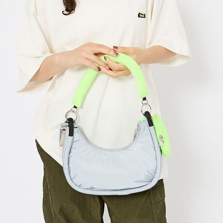 [^ԁF04509854003]yfށEFɂāzْfɂĖ͗l̔zuʐ^ƈقȂ鏤i܂Bi摜Ǝł̓j^[yщ摜\̊֌WőFɈႢ܂̂ŗ\߂Bv̐n͌oN򉻂܂BߏȖCAԂłgp܂Ƒ̈ߗނւ̐FڂAFꍇ܂Bycheek/`[NzɃ`[N̂悤ȑN₩Ń|WeBuȃGlM[BJ[pbgg悤ȃJtȃfUCŖ̂ƂuԂʂȂ̂ɁBcheek ̏iɂ͊ɔzčꂽfނgpĂ܂BEGRSiiGlobal Recycle Standardjꂽpybg{gĎă|GXe@ێƂčĐngpBVg킸̂ƂĊp鎖Aւ̔zƊCmvX`bNS~̍팸ɂȂ܂BECPSCKiiҐiSψjSKiNAt[̍vngpĂ܂BpȂǂ̗RnJȂǂɂĉ͐CmAɂ͐ԌnƂƂɁAHƂĐlԂɎ荞܂~ςĂ܂Bt[̏igp鎖ɂyECmĺEւׂ̕yA␶ԌnȂlɗLQւ̎g݂Ă܂BTCNnSNAfނgpA\Ȗ邭Dׂ̈̕ڎwĂ܂B