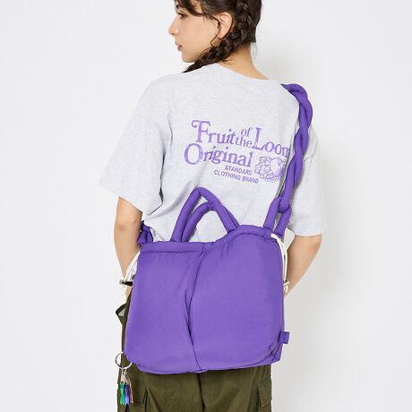 [^ԁF04509854004]Ȃꂽӂ@\IȃobOByʂȂvREPET|GXefނōĂAANeBuɎ^тɕ֗łB͋ВdlɂȂĂR[hŊJł܂BƎoɂôВobO֗̕|CgBtgɂ|Pbgɂ̓Wbp[Ȃǂ͕̕tĂ܂񂪁AtbvdĂĂׁAו̔яoȂǂ܂B}OlbgWbp[JȂǂ̔ς킵Ȃo₷̂̂ɂƂĂ֗ȃ|PbgłBЂ˂肠V_[|CgByidlzJВOʁ|Pbg~2yfށEFɂāzْfɂĖ͗l̔zuʐ^ƈقȂ鏤i܂Bi摜Ǝł̓j^[yщ摜\̊֌WőFɈႢ܂̂ŗ\߂Bv̐n͌oN򉻂܂BߏȖCAԂłgp܂Ƒ̈ߗނւ̐FڂAFꍇ܂Bycheek/`[NzɃ`[N̂悤ȑN₩Ń|WeBuȃGlM[BJ[pbgg悤ȃJtȃfUCŖ̂ƂuԂʂȂ̂ɁBcheek ̏iɂ͊ɔzčꂽfނgpĂ܂BEGRSiiGlobal Recycle Standardjꂽpybg{gĎă|GXe@ێƂčĐngpBVg킸̂ƂĊp鎖Aւ̔zƊCmvX`bNS~̍팸ɂȂ܂BECPSCKiiҐiSψjSKiNAt[̍vngpĂ܂BpȂǂ̗RnJȂǂɂĉ͐CmAɂ͐ԌnƂƂɁAHƂĐlԂɎ荞܂~ςĂ܂Bt[̏igp鎖ɂyECmĺEւׂ̕yA␶ԌnȂlɗLQւ̎g݂Ă܂BTCNnSNAfނgpA\Ȗ邭Dׂ̈̕ڎwĂ܂B