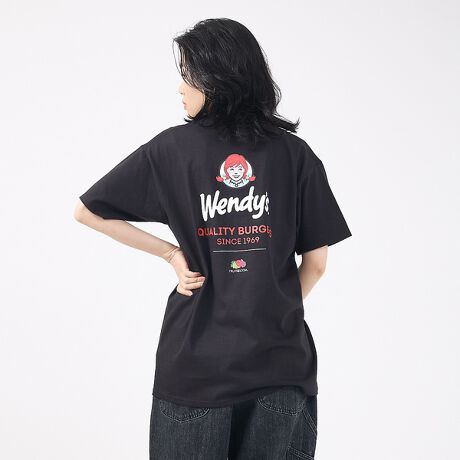 [^ԁF04509820307]P^bL[BƃRhBԃAJt[h^bOgœoBtgɂWendy's̃SAobNɂWendy's̃Sƃt[c̃S킹fUCvgBJWAł킢炵fUCɎdオ܂BԖт̃EFfB[񂪂ƂĂL[gW[Y`mpȂǂ̃JWAȃpc͂̂ƁALC߂ȃR[fBl[ĝ͂ƂĂTCYS?XLƕLWJɂȂĂ̂ŁAWXgTCỸR[fƃI[o[ȃX^CO܂ŒȂĒ܂B܂A͂̂ƒjɂĒTCYłBR[fAv[gȂǂɂ߂łByFRUIT OF THE LOOM/t[c Iu U [zAJEP^bL[Bɖ{nuAA_[EFAEvgpTVcsTOPuhƂĂ̒nʂmĂ160Nȏ̗jEL̃x[VbNAp/A_[EFA[J[BłvgTVc̃{fBA_[EFÃuhƂčLmnĂATVcA_[EFAȊOɂAJ鏤i𕝍LWJĂ܂BgLOOMhƂ́uD@v̈ӖAuD@̌ABvƂӖuhɂ͍߂Ă܂ByWendy's/EFfB[YzAJOőnƂAno[K[𒆐SƂt@[Xgt[hAt@XgJWA`F[B1969NɈꍆX\A݂͐E26ɓX܂WJĂBWendy's̏ےIȃS͐Ԗт̏̎qBNmĂX^CbVŉ炵S͐E爤Ă܂BߔNlXȃWŃR{ACeObYWJĂB