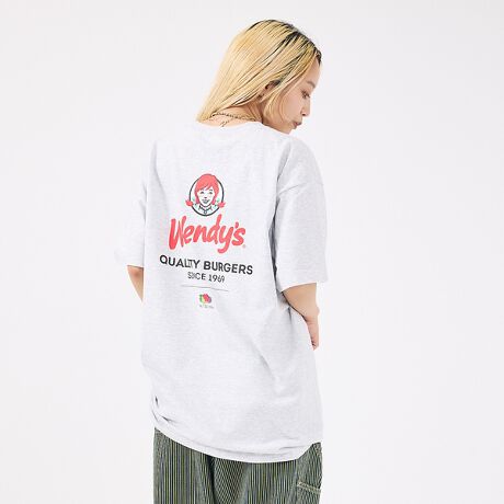 [^ԁF04509820307]P^bL[BƃRhBԃAJt[h^bOgœoBtgɂWendy's̃SAobNɂWendy's̃Sƃt[c̃S킹fUCvgBJWAł킢炵fUCɎdオ܂BԖт̃EFfB[񂪂ƂĂL[gW[Y`mpȂǂ̃JWAȃpc͂̂ƁALC߂ȃR[fBl[ĝ͂ƂĂTCYS?XLƕLWJɂȂĂ̂ŁAWXgTCỸR[fƃI[o[ȃX^CO܂ŒȂĒ܂B܂A͂̂ƒjɂĒTCYłBR[fAv[gȂǂɂ߂łByFRUIT OF THE LOOM/t[c Iu U [zAJEP^bL[Bɖ{nuAA_[EFAEvgpTVcsTOPuhƂĂ̒nʂmĂ160Nȏ̗jEL̃x[VbNAp/A_[EFA[J[BłvgTVc̃{fBA_[EFÃuhƂčLmnĂATVcA_[EFAȊOɂAJ鏤i𕝍LWJĂ܂BgLOOMhƂ́uD@v̈ӖAuD@̌ABvƂӖuhɂ͍߂Ă܂ByWendy's/EFfB[YzAJOőnƂAno[K[𒆐SƂt@[Xgt[hAt@XgJWA`F[B1969NɈꍆX\A݂͐E26ɓX܂WJĂBWendy's̏ےIȃS͐Ԗт̏̎qBNmĂX^CbVŉ炵S͐E爤Ă܂BߔNlXȃWŃR{ACeObYWJĂB