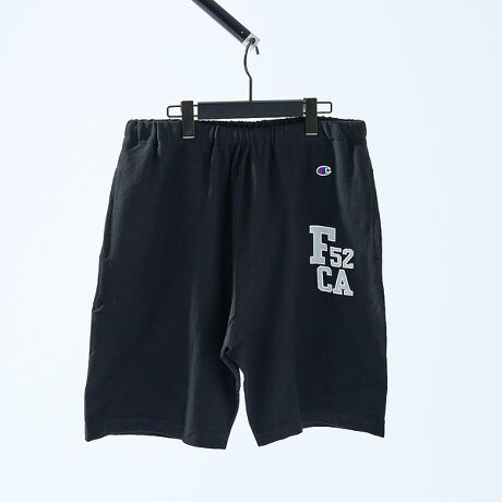 [^ԁF00503051003]Champion?i`sIj\鐻@́uREVERSE WEAVE?io[XEB[u?jvBɔzĐYꂽTXeiuȃAJ100̂ƂVfނgpBuREVERSE WEAVE? 9.4oz. Jerseyio[XEB[u? 9.4IX W[W[jvV[YŁAϋṽV[cłB{͏cɎg鐶nɎgpuREVERSE WEAVE?v@ɂďc̐n̏k݂hƓɁA҉ɃK[bgut邱Ƃœ₷ɔzĂ܂B^ɂƂbNXtBbgBe|Pbg牺̃V[XdlɂĒEX[YɂĂ܂BOڂ̃vg̓`sIuhƐea̍JbWOtBbNɗƂ񂾂̂ŁAuFRESNOitYmjv́uFvAuCALIFORNIAiJtHjAjv́uCAvɃio[gݍ킹fUCB͓IȃA[g[N2Fg̐ݍ݃vg⃉o[vgŕ\Ă܂Bi􂢉HɂAp̓璅ꂽ킦܂BZbgAbvΉ̓fTVc܂iiԁF00503021014j[J[iԁFC3-B503yChampion/`sIz1919NAj[[NB`FX^[ŒaADꂽ^\ƑϋvւAuXEFbgVcvČRwŽPpEFAɍ̗p܂BȌA`sÍAJbWṽAX[gBɈĂAS̐MlĂ܂BɃAX[g̗ōlAV̂ǋi=Champion 1stjEFAɏhĂ܂B