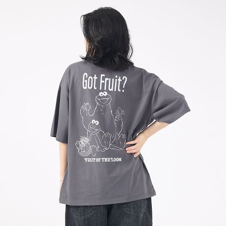 [^ԁF04509820301]SESAME STREET~FRUIT OF THE LOOM R{ACeoobNɃIWĩCXgvgJWAȃfUCBtgɂ͂ꂼ̃uhShJBFRUIT OF THE LOOM̃St@ɂ͂ꂵACeByFRUIT OF THE LOOM/t[c Iu U [zAJEP^bL[Bɖ{nuAA_[EFAEvgpTVcsTOPuhƂĂ̒nʂmĂ160Nȏ̗jEL̃x[VbNAp/A_[EFA[J[BłvgTVc̃{fBA_[EFÃuhƂčLmnĂATVcA_[EFAȊOɂAJ鏤i𕝍LWJĂ܂BgLOOMhƂ́uD@v̈ӖAuD@̌ABvƂӖuhɂ͍߂Ă܂BsSESAME STREET/ZT~Xg[gt1969NɒaIȎqǂԑgŁA݂150ȏ̍ƒnœWJĂ܂BGANbL[X^[ArbOo[hAIXJ[Ƃ炵LN^[􂵁A\͂vŹAЉAނ߂̓OȌɊÂRecʂāAEŗcRec̖͔͂Ƃč]Ă܂B