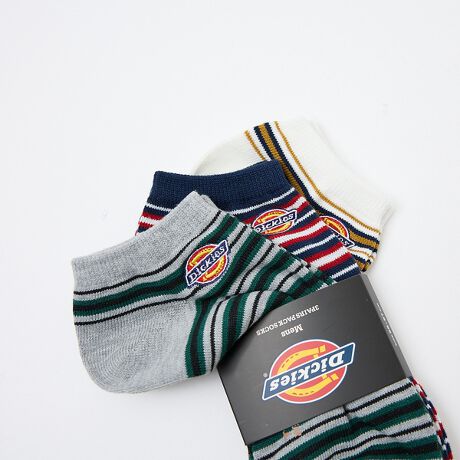 [^ԁF04509873001]G肪悭A\tgȑfނgpĂ邽߁AKȗSnsɍEȂVvȃfUCŁAJWAȃrWlXV[AfC[[XAX|[cV[܂ŕLp܂ByDICKIES/fBbL[Yz1922NAeLTXBtH[g[XC.N.EBA\E.E.fBbL[ݗ[NuhufBbL[YvOg̖XqЂJҌEFAJnA1923NKHAKI[Npč^܂B񎟑풆ɂ͕ėR̐Ai]܂BAƒvAeLTX̐ΖJ҂̊ԂŐlCgBނ炪ŒpƂŁAfBbL[Y͐EIȃuhւƐ܂B1967Nɂ́A݂Ԃ́u874vaB1980Nȍ~At@bVƂĂڂA90ÑXg[gu[ŃXP[^[A[eBXgɎx܂Bł͍ƒłȂAEňuhƂȂĂ܂B