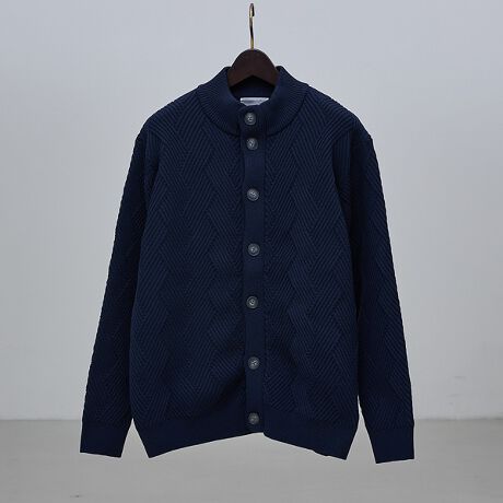 [^ԁF71519743001]yfށzySnƌ^ꂵɂLbNobŇ|GXefނgpB ł̂舵₷AfC[EGAƂċC˂Ȃp܂ByfUCzWIgbNҒnfUCŕ\ڂfUCjbgB ̓Iɋ݂X^hJ[͊肪ƌA܂܂ȃCi[Ƃ悭p܂B  G߂Cɍ킹ăJ[fBKƂĂAAE^[ƂĂD閜\ACełB  yR[fBl[gzCyɂƐDAVcTVc킹̃C[hACe  u]AR[g̃Ci[gpƂĂ􂵂܂B  JWApcXbNXȂǕLX^COƍDȃjbgłB fރvI[o[jbgiԁF71519740003O[ fFH180 B93 W76 H94 pTCYF48J fFH178 B82 W76 H88 pTCYF48ubN fFH186 B82 W69 H90 pTCYF48