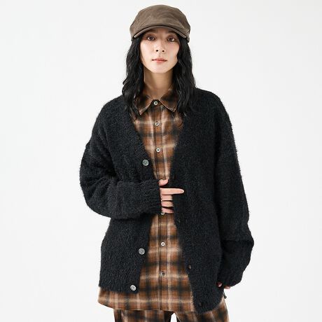 [^ԁF04510040000]gh܂Ò̂悤ȃgȕ͋CY킹x[VbNACeVvɂȂ肪ȏH~X^CɑN₩ȍʂYĂ1wÂ悤ɖё_炩fފ̃VM[jbgfށBDƂāAlXȒȂy߂܂BH~V[Y̐D̃CACeƂāA^~ɂ̓R[gȂǂ̃Ci[gƂĂXbNXAvCȂǂƍ킹ăA_gȕ͋CɁA_[WfjpcJ[SpcATChCpcȂǂƍ킹΃ghXg[gR[fɎdオ܂BJ[fBKoŎ邾ŏ{̒Ȃ邨߂̃ACełBǂbNXtBbgVGbg_{Ƃ[YȂꂽ͋CoCi[Ƀp[J[킹ƃAE^[CNȒȂLC߂ɂJWAɂƂ߂1{ȌÒnXg[gX^CɂCOORDINATE{^߂Ă̒pATVc⃍Tɍ킹ătɐD邱Ƃł钅񂵂₷́Bfj`mp킹JWAX^CApV[gChpcgbNpcƍ킹Xg[gX^CAtApcXbNXȂǂƑgݍ킹㕗ȃ[hX^C܂ŕLCi[ɃTVcAXEFbgAp[J[킹C[hX^CAꂢ߂ȃWPbgR[gƍ킹~bNXX^CGOODBD̃CACeƂāA^~ɂ̓U[WPbgAMA-1ALeBOWPbgAX^WAs[R[gA_btR[gA`FX^[R[gAbYR[gA_ExXgA_EWPbgȂǂ̃Ci[gƂăOV[Yd󂵂܂B̓Xj[J[͖ܘ_̎A[t@[AANu[cAU[V[YȂǂ̊vCŏiȕ͋C̍킹߂łBX^C̃ANZgƂāAX}zV_[{fBobOAВobOAoPbgnbgATOXȂǂ̏gGOODBj͖ܘ_I[o[TCYR[fŏɂAYEfB[X킸jZbNXɂg܂ByRevo.zyAÒA[NA~^[etc...lXȃJ`[⃉CtX^CCXpCAꂽACfAAfނ̕x[VbNACeւƃAEgvbgBVvȒɂuvi`X^CĂ܂B