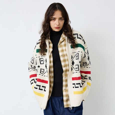 [^ԁF04510040600]PENDLETON/yhg̃JE`Z[^[uTHE ORIGINAL WESTERLEYv1972NɃIWiB̃Be[W1998ÑAJfuThe Big Lebowskiv̎lDudepĂƂōĔ߂鐺傫ȂAɎЕ邱ƂɂȂfłB̖炩ȑfނŃUbN҂܂ꂽnjbg͒Sn͂񌩂ڂɂB3J[WJBjZbNXACeyPENDLETON/yhgz1909NISByhg̒ɎЖaэHnƂAlCeBuAJ̃g[fBOuPbg̐YJn܂BE[uPbgVcɑ\PENDLETONiyhgjuh̓AJ̗ǐSƌĂ΂Ă܂BPENDLETONiyhgj̑SĂ̏iɖDtꂽDl[ɂ́AuWARRANTED TO BE A PENDLETON(yhgił邱Ƃۏ؂)vƏĂ܂Bꂱ̂ςȂyhǧւȂ̂łBx[W_1 fFH170 B86 W61 H90 pTCYFLzCg_1 fFH170 B86 W61 H90 pTCYFLubN_1 fFH170 B86 W61 H90 pTCYFL