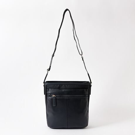 [^ԁF71499861009]VvȃfUCȂAȂǂɂ̓|Pbgg̗ǂŃvCx[głȂdp̃V_[obOƂĂ߂łBʂɃAI|PbgĂ̂ŁAƎoX}zȂǂ[ł܂B܂Atg̃AI|Pbgɂ̓X[u|PbĝŎ[ɂƂĂ֗łBʂɂƂcނgpĂ̂Ō^ꂵɂ̂|CgłB