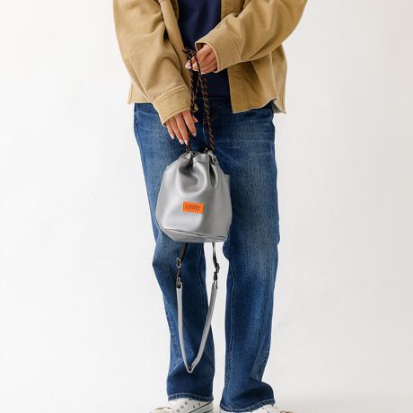 [^ԁF04510054803]uhԂ̋В̃GRU[o[WBV_[OłAV_[pbgtł̂ŌɗDłBi悭TCYƂĂlC̃fUCłByUNIVERSAL OVERALL/jo[TI[o[I[ z1924NɑnƂAJAVJS̃[NEFAuhłAjo[TI[o[I[Bn[hŃ[YiuȃACeAق1I߂ɓnSĒǋA݂łȂA[NEGAƂāÃ[J[ɎxĂBłAԂ̃Rbg̃[NpcJo[I[AVbvR[ǵAÂǂAJ̃[NEFAD{̃t@Ă郍OZ[ACełB܂Aނ̓^tȃ[NEGAǋĂŁA蒅pɑ΂đϋvȃ|GXeã`mfނ肢Ã[J[瑽̎x𓾂ĂT/C`mpćA݂ł̓[Nt@bVvf̕K{łԑfނƂđ̕ɎxĂBxgi