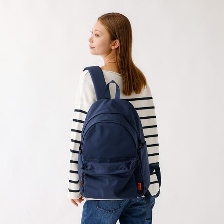 [^ԁF04510054802]Vvŗ̂Abp[~h̃ACełBiC^t^fނŃi`ȕ\yʂŃV_[pbgɂS@\IȃbNłBtg̃|Pbg͊̕葽gƕ\̗ǂlĂ܂Buh́uUvsXl[lzuĂ܂ByUNIVERSAL OVERALL/jo[TI[o[I[ z1924NɑnƂAJAVJS̃[NEFAuhłAjo[TI[o[I[Bn[hŃ[YiuȃACeAق1I߂ɓnSĒǋA݂łȂA[NEGAƂāÃ[J[ɎxĂBłAԂ̃Rbg̃[NpcJo[I[AVbvR[ǵAÂǂAJ̃[NEFAD{̃t@Ă郍OZ[ACełB܂Aނ̓^tȃ[NEGAǋĂŁA蒅pɑ΂đϋvȃ|GXeã`mfނ肢Ã[J[瑽̎x𓾂ĂT/C`mpćA݂ł̓[Nt@bVvf̕K{łԑfނƂđ̕ɎxĂBxgi