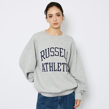 [^ԁF04510020007]90s̃SOtBbNڂ1B{fBƃS̔zFLb`[Ŏ̒fXEFbgłB_炩Sn̗ǂȑfނŃfC[gɃsb^Bǂȃ{gXƂǂJWADK̃ACełBA[`̃l[by\荇킹AbvPdlŁAVvȂt@bVÂfUCɁBfjɍ킹90sCNȃR[fBl[g߂łI킹ACeI΂ȂA񂵗͔Q̃ACełBR[fBl[gJWÃACeƑQfj`mpƍ킹ăVvɒȂAI[o[TCY`CXāA蒅̂I̓Xj[J[߂łB߂̃{gXƍ킹āA`R[fɂI̓̋CɂăWbvJ邱Ƃŕ͋Cς܂BJWAEFAAX|[cV[AAEghA⃋[EFAƂĂ͂AjZbNXŒ񂵂ł閜\ACełByRUSSELL ATHLETIC/bZ AX`bNz1902NAAJAAo}B@ALT_[EVeBŁAxW~EbZɂăX^[gbZB1920N㏉ɐEŎn߂ăXEFbgVč^A1938Nɂ͐Ẽo[vgJBĩ݂AJEo[vǧ^ǰA̋ZpgđSẴXN[AJbW̃jtH[AeZ̃ubNXgAɊwZ̖OASXEFbgVc𕁋yB1980`90Nɂ̓AJ̃vX|[ciNFLEMLBjȂǂƃTvC[_сAbŹuRv}[NiC[OERjSĂɍtB