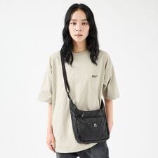 アバハウス(ABAHOUSE)の【WILD THINGS/ワイルドシングス】2WAYナイロンショルダーL/BAG