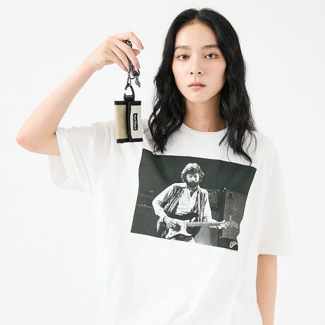 [^ԁF04510078005]yiTvzlbNV_[`ŃX}zJ[hRpNgɎ[oDꕨłBC|PbgƂ͕ʂɔwʂɂ|Pbg܂̂őقȂ̂΂炸Ɏd邱Ƃ\łByfށzhEKfނgpBJ̓łSĂg܂ByWILD THINGSiChVOXjz1981NAoRƂ̃WE{[`[hƃ}[EjGɂĐݗꂽAEghAuhuWILD THINGSvB@\IłȂꂽfUC̐íAvoRƂt@bVyމ̐lXɂ܂ōLxĂ܂BߔNł̓AJRCɈߗސi[ȂǁAVȎтƐMςݏグĂ܂B