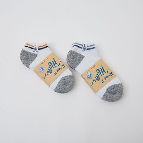 [^ԁF04510073300]ñpC҂݂ɂA_炩ȔG̐nɁBt@ō̈iłBɃuhl[̃^O|CgŎ{Ă܂BzCgn1@V[g3g@344C/341g₷V[ǧC3ZbgBzCgx[XɃCANZgɂȂ\bNXBzCgn2@AN3g@345C/342CXj[J[Ƃ̑ǂԂ̃AN\bNXzCgn@N[3g@346C/343CzCgx[XɃCANZgɂȂ\bNXBSAMTCYʂŐF̔zFقȂ܂B̍ۂ͉摜mF̏ゲwByRobert P Miller | o[gEs[E~[z1907NnƂ̃t@Ng[jbguhugjbeBO~YvɂTuuhu~[vBplugv_NcCɓWJĂÂɗǂT^ŃAAJW̃}XgACeƂē{łĂ܂BgĂƃuN^ƂĂāAɂAJWۂɂȂ̂܂܂BӏłMilleruhƎ̃IWipluB