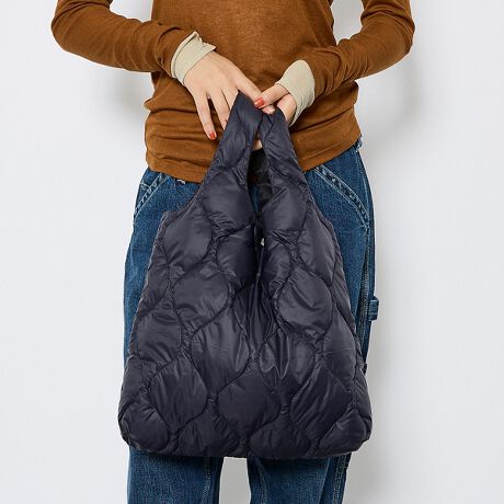 [^ԁF04510054702]RpNgɂȂTuobOƂĂAGRobO^_EobOGRobO^̃_EobOłBi`g[gTCYAX}z⏬܂TCYjxiCnɁA800FP̏㎿_Egpw`}LgŎdグyď_炩ȎČ܂BobÓATbƉוo{^JdlBgȂƂ͓̎[܂ŃRpNgɂłA^т֗łBɏɃIXXATuobOƂĂgobOłBv[gɂD]łBE_炩̂鍂xngpĂ܂BE800FP̏㎿ȃ_EgpĂ܂BEobOɂYKKXibv{^iTAIONjgpĂ܂BEƒł̐\łBjpłB_E͓VRȒfނł邽߁AHɔZF̂邱ƂA\ʂɓČꍇ܂B͕sǕił͂܂Bԕiɂ܂Ă͂Ή˂܂̂ŁA炩߂Bi@Fڗӏ܂痼ŏŒƖڗȂȂ܂BjyTAION / ^CIzCi[_EEFAuh TAIONi^CIjBuh̗ŔẢTAIONBCi[_EEFA𐶊ɕKȁAg̉ێhEFAƂڂœWJڎwAiƉl̂hiǏ]܂BubN fFH170 B86 W61 H90 pTCYFF