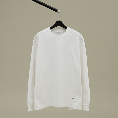 [^ԁF00510020005]yfށz270g̒悢݂3V[YΉB_炩ȃ^b`̖100nŁA悢n܂BTڂȌ򊴂iȈۂo܂ByfUCz~j}Őꂽx[VbNTfUCBudl͑ŜɃn܂AꖇŒĂlɂȂ܂B𐶂ސXbgŁAl̗]To܂BtǵgAhhJŃANZgBV[YʂčL􂷂ACełByTCYz͂L߂ɂƂhbvV_[BŜɊۂ݂܂悤ȃp^[CLOB̓uEWO݂utŁAɎRȂ܂肪܂܂ByR[fBl[gziƒ悢JWA˔\Jbg\[BfjXbNX܂ŕL킹ACi[gɂœKłB