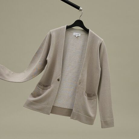 [^ԁF00510043000]KxȌ݂Œ񂵂₷J[fBKBJ[fBK̂悤ȃ~j}BD邾ŁAꂢڃX^C܂ByfށzQRbgx[X12Q[Wŕ҂ݏグoCAXB_炩ƃn˔A񂵂₷łBRbgׁ[XȃV[YXȔG͋C₷AV[YʂĊ􂵂܂ByfUCzVOWJ[hŕ҂ݏグ2zFIB΂߂ɑoCAXŃ~j}ȂAR[fBl[gɕω^܂B|PbgOĂ̗ȂǁAzFgŃANZgĂ܂BJ[fBK͋̕CŒpł邽߁ATVc̏ɃTƐDĂBO𗯂߂āAォAE^[D܂ByTCYzYڃX^Cɍ킹₷XbLƂx[VbNȃTCYByR[fBl[gz̎c鏉Hɂ́ATVcJbg\[̏ォ炳ƐD邾ŋGߊvXB|邾łANZT[oŃX^CɂȂꊴo܂BfjXbNXȂǕL{gXƑ悭AX}[gɒ񂹂閜\ACełBO[W fFH183 B83 W69 H90 pTCYF48lCr[ fFH185 B85 W69 H86 pTCYF48