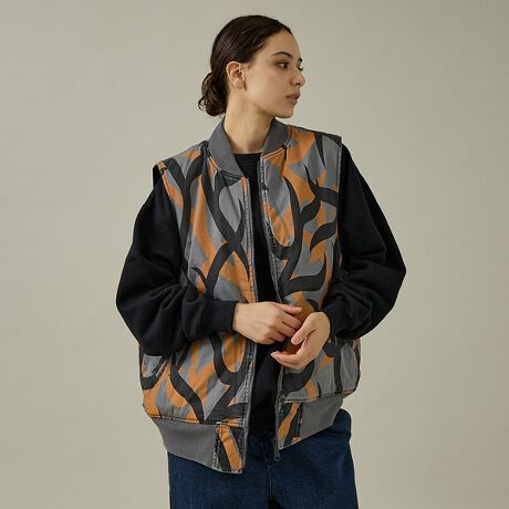 [^ԁF04519830403]MA-1̃fUCx[XɁAR[fBl[g̕LxXgɃAW܂BȓŕۉmہB~^[x[XɂȂfUĈ鑍ɂ邱ƂŒ悢ANZgƂĊ􂷂ꒅɁBEgCoJbarbed wire(LhS)BEnɂ̓IWi10IXRbgcCvgngpBEnɂ̓|GXebvXgbvngp邱ƂŁA~^[炵ƑʂǂĂ܂BEgAA[z[LI[o[VGbgBẼuL邱ƂŐ܂A܂Ƃ܂̗ǂfUCBEVOWbvdlBEoNωy߂܂ByMADE IN STANDARDzґƂ́AȂ񂾂낤Hꌾŕ\͓̂v~AAƂ𔃂ƂȂ̂H΂gɂ邱ƂȂ̂HBe[W̃AԂɏ邱ƂȂ̂HlɂƂĂґ́A{ɂ̂IтƂ邱ƂBĤׂAZޏꏊÂB{ɂƎv̂Ɉ͂܂ēXałƂBuX^_[hvƂƁAȂϓN̂Ȃދȁuʁvɕ邩ȂǁAĂł͂ȂBߋɂĂl̐SłA{ɂ̂uX^_[hvB10N̎ɂ̂IԁB10N̎Ƀv[g𑡂悤ȊoB͂ƂĂґ򂶂Ȃ낤B