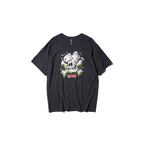 [^ԁF04519820400]CpNgQȃbgtBÑOtBbNTVcBAEg[ȈۂȂ|bvȃJ[OŖڂ䂭ACeByRAT FINK / bgtBNzzbgbhrhAsXgCvAuVA[g̒BlŃJX^J[ɊvNgGhEXhނlY~fɂ1950N㔼ɁAâubgtBNvA_[OEhV[AAEg[̃V{I݂ƂčȂzbgbhA`bp[Ȃǂ̃JX^J`[E𒆐SɈ鑱ĂLN^[łB