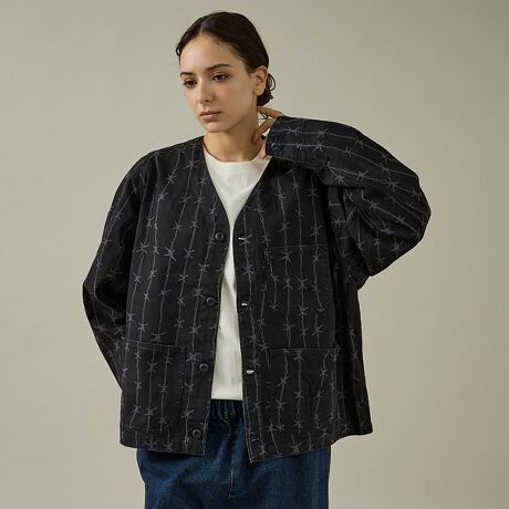 [^ԁF04519880402]60ÑA[JCuɃAbvf[gGWjAWPbgBnɂ̓IWi10ozRbgcCvgngpBJ[fBKoŋCyɐDvZꂽV][A悢bNXVGbgŒ܂킵₷ꒅBEn10ozRbgcCBEOX[uBEgCoJƃIp[hbarbed wire(LhS)BEEHbVH{ASn_炩ARȉHBEŜꏊ̓gvXeb`dlByPENNEY'SzPENNEYSi؃j[Yj́A1940N1970Nɂă[lXgÃXgAuh ċPjuhłB1970Nɂ̗j͖܂Ả̃A[JCufUČwсAVCAbv񋟂Ă܂B̐VRZvǵAFOX LOGOےƂA80'SÒɑh点ƂACfAfĂ܂BA[JCuRNVCXs[V󂯁A̓㕗ɃAbvf[gACe[XAߋ̃fUCƌ̃t@bVZAVX^C񋟂Ă܂B