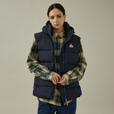 [^ԁF04519830004]yƋ@\̗B{Et[hŐi~jbvXgbvxXgByʁϋvɗDꂽ~jbvXgbvfނ̗pAgAEghA܂ŕLΉBO\ȃt[htdlŁAV[ɉăX^Cς@\Bt`_bN_Ei90  _E ^ 10  tFU[j̒ȂADꂽۉƂӂ芴L[vBV[vȃLeBOƃ~jbvfUCɂAꂽIVGbgBtgWbv{tg^u݌vɂAhtBbgmہBqbvOXfUCŁA肰Ȃ܂Jo[X^CbVȈۂɁBR[fBl[gEJWAC[hFVc{XEFbgɏd˂ăEGXgCɕωX^CɁBErWlXJWAFWPbg̃Ci[ƂĂBȂtH[}oBEAEghA~bNX^CFgbLOpct[XƂ̑gݍ킹ŁA@\ƌy𗼗BEmg[~j}Fx[VbNȃJ[OACi[ɔVc{upcŃ~j}ɁByPYRENEX / slbNXztX̃sl[R̘[TEZx(Saint-Sever)ɂāAт𐶎YЂ 1859 NɑnƂPYRENEX(slbNX)BTEZx̓tHAO̎YnƂĉBł͗LȒnŁAslbNXЂ͑nƓA HpƂďꂽ̖тpA|zc▍Ȃǂ̐Qނ̐Y𑱂Ă܂Bsl[R̘[ƂCۏň_bŃAsbLOꂽ_E͔ɍtBOp[Aۉ̍_E܂܂B1960NɃVtȂǂ̃Lvpi͂߂Ƃ{iIȃApi̐Yn߂slbNX́AOEM [J[ƂėlXȃuhƃ^bOg݁AẪmEnE~ςA1990NォuPYRENEXv̖uhX^[g܂B݂ł͎fUCi[Ƃ̃R{[Vv~ACWJAt@bVV[ӎioĂ܂Bp̒cXSݓXAZNgVbvɃR[i[WJȂǁAtX\_EuhւƑ傫WĂslbNX݂͌łє̔Q̐Y𑱂ĂAEIɂ͒т琻i܂łтĎЍHŐYĂ_Ȇ[J[łB J[L fFH184 W70 H91 pTCYFM{h[ fFH184 W70 H91 pTCYFM