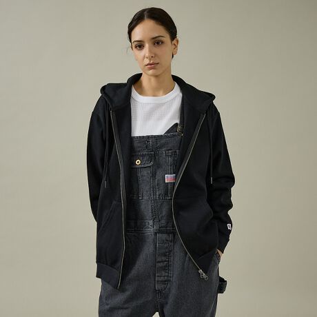 [^ԁF04519820104]\n̓JmRڂŏiȕ\An͏_炩ȃt[XłۉmۂtWbvp[JB1ŌyAE^[oƂĒ̂ŁAH`~̓WPbgɁA^~̓R[gVFWPbg̃~hC[ƂĊ􂵂܂BLk̂fނœ₷AԂ̒pKBVvȂƑ̃uzFANZgɂȂAJWA炫ꂢ߂܂ŕLΉByJEMORGAN LONG JOHNS/WF[C[[KOW[Yz1945NɃyVojABŏȒ̖DHƂĐݗBX^[g̓AEghAp̃Ci[ƂĒpAۓIȃX|[c`[ČR̃Ci[ƂĂ̗p܂B90Nɓƃt@bVACeƂĈʓIɒpAuT[}ƌJEMORGANvƌقǐEIɂ̃uh͐ZĂ܂BۉE LkE G̗ǂȂǍōĩT[}EFAƂčLmA݃pbNTłȂAJJWAx[XƂACe𕝍LWJĂ܂B