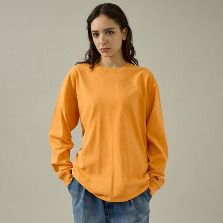 [^ԁF04519820102]Be[WeCXgHghɁBR[fBlCg̃ANZgɂȂACeoIIfUCEfBe[sOg߂ɂČÒ̂悤ȕɃfUCAapnŃtȈۂɁBgƂrbOVGbgŁATChVGbg{ƂŃC[hɂœKBJ[oG[VLxȖnOX[uTŁAsOgi痿j߉HŌÒeCXgɎdグ1łBt@ubN@Ԃ̂100̃{fB[͒SnǂS܂Bagpt̂鐶nŁA傫߂̃{fBTCY̓gh̃rbOVGbgɂ߂łByJEMORGAN LONG JOHNS/WF[C[[KOW[Yz1945NɃyVojABŏȒ̖DHƂĐݗBX^[g̓AEghAp̃Ci[ƂĒpAۓIȃX|[c`[ČR̃Ci[ƂĂ̗p܂B90Nɓƃt@bVACeƂĈʓIɒpAuT[}ƌJEMORGANvƌقǐEIɂ̃uh͐ZĂ܂BۉE LkE G̗ǂȂǍōĩT[}EFAƂčLmA݃pbNTłȂAJJWAx[XƂACe𕝍LWJĂ܂B