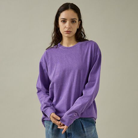 [^ԁF04519820102]Be[WeCXgHghɁBR[fBlCg̃ANZgɂȂACeoIIfUCEfBe[sOg߂ɂČÒ̂悤ȕɃfUCAapnŃtȈۂɁBgƂrbOVGbgŁATChVGbg{ƂŃC[hɂœKBJ[oG[VLxȖnOX[uTŁAsOgi痿j߉HŌÒeCXgɎdグ1łBt@ubN@Ԃ̂100̃{fB[͒SnǂS܂Bagpt̂鐶nŁA傫߂̃{fBTCY̓gh̃rbOVGbgɂ߂łByJEMORGAN LONG JOHNS/WF[C[[KOW[Yz1945NɃyVojABŏȒ̖DHƂĐݗBX^[g̓AEghAp̃Ci[ƂĒpAۓIȃX|[c`[ČR̃Ci[ƂĂ̗p܂B90Nɓƃt@bVACeƂĈʓIɒpAuT[}ƌJEMORGANvƌقǐEIɂ̃uh͐ZĂ܂BۉE LkE G̗ǂȂǍōĩT[}EFAƂčLmA݃pbNTłȂAJJWAx[XƂACe𕝍LWJĂ܂B