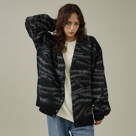 [^ԁF04510040003]Be[WCNȑ~wAVM[AJ̘V܃A[JCux[XPENNEYSZNgABe[WCNȑVM[J[fBKB^CK[p^[ڂ䂭݊ƁAwAANɂ_炩ȒSnŁATVc̏ォD邾90sR[fꒅłBfށFwAANiAŃAwACNȕj҂݁FVOWK[h҂݁ijFiŃVM[H{ё𗧂Be[WCNȕ\dlFVlbNAtg{^JAutEVGbgFI[o[TCY^jZbNXFƒ\i舵\ɏ]ĂjPENNEYSZNg̃Be[WA[JCuIɃAWfUCBwACNȃANŌÒ̂悤ȕČA`N`NȂKBVOWK[hœxڂl߁AyʂȂ炵Ƃ݂mہBiɃVM[HsAё̗Be[W\BjZbNX̃I[o[TCY݌vŃC[h₷BpETCYƂ̂I[o[TCYtBbgBTVc^[glbNÃjbg̏ォłp₷Aj킸郆jZbNX݌vłBR[fBl[gfC[FT{Xg[gfj{Xj[J[ŎɁB90seCXgFvgT{Chpc{nCJbgXj[J[BlJWAF^[glbN{e[p[hXbNX{u[cŗۂɁByPENNEYSi؃j[YjzAJ̃ZNg^JWAuhƂăBe[WA[JCuv_NgꂽACeWJBNVbNȃAJ[NJWA̗vfIɍč\zAN␫ʂ킸y߂郉CibvłBBe[Wfގg╿̂𓾈ӂƂA̒ȂɌACe𑽐낦Ă܂B#PENNEYS #؃j[Y #VM[J[fBK #^CK[p^[ #Be[WJ[fBK #jbg #ÒCN #90st@bV #jZbNX #~R[f #AJW