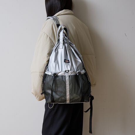 [^ԁF04519854104]A4TCY]TœeʁByʑfގgpŎ₷Aʋ΁EʊwE^E[X͂AsAEghAɂBtg̍Eɑ傫߂̃bV|PbgtŁACz⏬AhNȂǂɎoBjZbNXΉFj킸gVvX|[eBȃfUCBlXȃR[fɓށAꂽJ[oG[VByDickies / fBbL[Yz1922NnƂ̃AJ\郏[NEFAuhBϋvE@\˔ACéA[J[݂̂Ȃ炸AXP[^[Xg[gJ`[xW߁A܂␢Eň鑶݂ɁB[NDNApAt@bVV[łffUĆB#Dickies #fBbL[Y #[NVc #`FbNVc #Iu`FbN #I[o[TCY #AJW #Xg[g #lVc