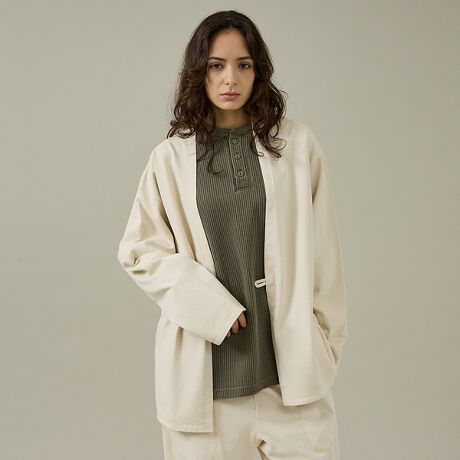 [^ԁF04519820203]HEAVY WEIGHT CARDIGAN ? fނ̑݊ƐꂽVGbgŏHɉfꒅSEABEESiV[rXjHEAVY WEIGHT CARDIGANiwr[EFCg J[fBKj́AƂ̃jbgfނgp^tŏ㎿ȃJ[fBKłBnCQ[Wł͂Ȃ`Q[W̓҂݂ŕۉƗ̊𗼗BNVbNȑOJfUCɂƂ̂VGbg̗pAVcT[}Ƃ̃C[hɍœKłBu̕{^zuɂA悭\zIłȂ烊bNX\ɎdグĂ܂B􂢉HsOg߂Ȃǂ̃oG[VŃBe[WCNȕ邱Ƃ\ŁAނقǂɎ̕\Ɉ炿܂BfC[烏[NA[hX^C܂ŕLΉ郆jZbNXACełBwr[EFCgijjbgnōۉƏdقǗǂƂ̂{bNXVGbgŃC[h₷OĂ͋x̂{^dliBe[W{^IjL̃uőẼtBbgmۂ̊o􂢉H痿߂Ń[Yĥ镗\\jZbNXΉ̃TCYWނقǂɕGCWOfޖ{́FRbg100R[fBl[gJWA[NFwr[EFCgT[}{wr[fj{[Nu[cŖɂ܂Ƃ߂BJ[fBKD邾ŏH炵doB[h~bNXFg[̃Chpcƍ킹Đꂽg[R[fɁB̓~j}ɂ܂Ƃ߂ƌʓIBC[hFVc̏ɐDA݂`邱Ƃŕ\B{^JČy|X^CBgxFۉAԈړs@ł̐DɍœKBRpNgɐ܂肽߂֗BySEABEESiV[rXjzfނƉHɂJWAuhBϋvƕdv_NgWJAقǂɑ\y߂ACesĂ܂BHEAVY WEIGHT CARDIGAN̓uh̉lς̌ApłԃjbgłB#SEABEES #V[rX #HEAVYWEIGHT #HEAVYWEIGHTCARDIGAN #wr[EFCgJ[fBK #jbg #J[fBK #jZbNX #C[h #HAE^[