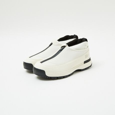 [^ԁF00513062009]ኦnpV[Y̐mEnEfC[[XɗƂ񂾈ꑫBAEg\[ɂ́AXłȂVN}̑qg𓾂AKX@۔zo[𓋍ڂDꂽObv͂𔭊BA bp[́AE₷Wbp[𓋍ڂȂAH{}eAōb𕢂h݌vBX㊈ŕKvȗvfVbNȘȂ܂ɐu[c^CvłB[J[iԁFET042y810s / GCgeXzSYƂ̔WɂhvĂŁA140Nȏ̒̂ȂЂނɌC葱Ă遃MOONSTARi[X^[j烍[`ꂽ810sBuh̗ŔA{ŁuځvӖ8/10 = eight-tenthś̗B~[V[YŌmpV[YȂǂ̃v[XV[Y̐YŔ|mEnEAÂ̂łV[Yɍč\z钍ڂ̃v_NgCłB