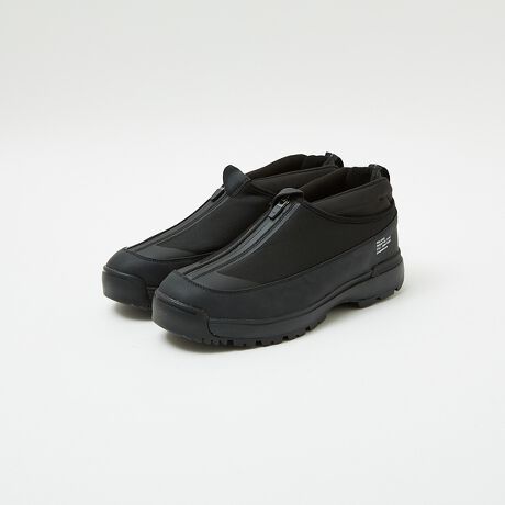 [^ԁF00513062009]ኦnpV[Y̐mEnEfC[[XɗƂ񂾈ꑫBAEg\[ɂ́AXłȂVN}̑qg𓾂AKX@۔zo[𓋍ڂDꂽObv͂𔭊BA bp[́AE₷Wbp[𓋍ڂȂAH{}eAōb𕢂h݌vBX㊈ŕKvȗvfVbNȘȂ܂ɐu[c^CvłB[J[iԁFET042y810s / GCgeXzSYƂ̔WɂhvĂŁA140Nȏ̒̂ȂЂނɌC葱Ă遃MOONSTARi[X^[j烍[`ꂽ810sBuh̗ŔA{ŁuځvӖ8/10 = eight-tenthś̗B~[V[YŌmpV[YȂǂ̃v[XV[Y̐YŔ|mEnEAÂ̂łV[Yɍč\z钍ڂ̃v_NgCłB