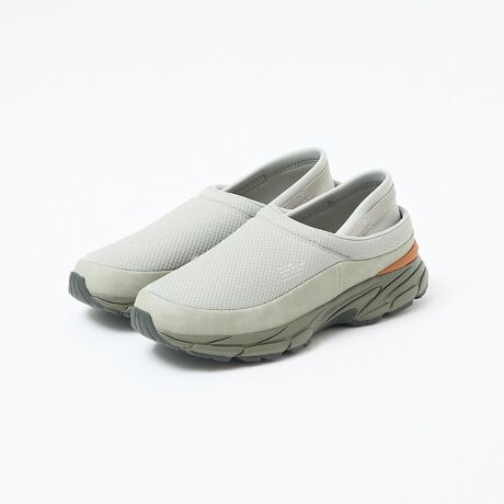 [^ԁF00513062007]iERXgptH[}XAɗDꂽꑫv[XfC[[Xɍč\z钆ŕяオĂhXɂ傤ǂhƂvfɒڂVX^CāBV[Y~ebhƂēWJsCAMPItx[XɃVGbgAtBbgɗDꂽ\Aho[̗pObv̗͂Dꂽ\[ɃubVAbvBC\[̓bV^CvŁAʋCǂ𓦂łKȒpBՂbJo[ȂA𓥂łƂ\ȃLbNobNdl̃bN^CvłB[J[iԁFET040y810s / GCgeXzSYƂ̔WɂhvĂŁA140Nȏ̒̂ȂЂނɌC葱Ă遃MOONSTARi[X^[j烍[`ꂽ810sBuh̗ŔA{ŁuځvӖ8/10 = eight-tenthś̗B~[V[YŌmpV[YȂǂ̃v[XV[Y̐YŔ|mEnEAÂ̂łV[Yɍč\z钍ڂ̃v_NgCłB