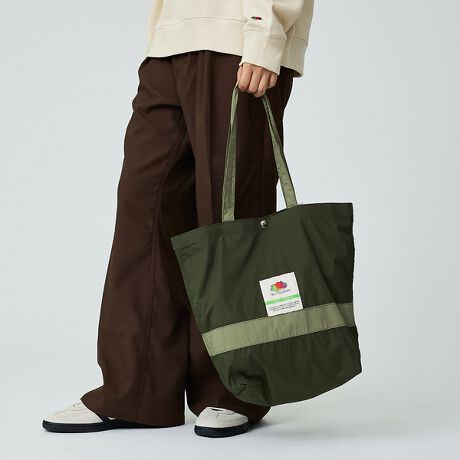 [^ԁF04519854105]JtȔzFƃVvȃuhS͂łBA4Ή̎g₷TCYeʃ^CvŁAm[gPC⏑ށAGȂǂ[\Bʋ΁Eʊwɂ߁Byyʁ^tziCfނgpĂAyʂőϋvAfC[ɊBɋȒPByjZbNXfUCzj킸gVvȃfUCBLNwɐlCŁAMtgɂœKByFRUIT OF THE LOOM/t[c Iu U [zAJEP^bL[Bɖ{nuAA_[EFAEvgpTVcsTOPuhƂĂ̒nʂmĂ160Nȏ̗jEL̃x[VbNAp/A_[EFA[J[BłvgTVc̃{fBA_[EFÃuhƂčLmnĂATVcA_[EFAȊOɂAJ鏤i𕝍LWJĂ܂BgLOOMhƂ́uD@v̈ӖAuD@̌ABvƂӖuhɂ͍߂Ă܂B