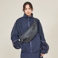 【YArKA/ヤーカ】big size body bag / 横長ウエストポーチ