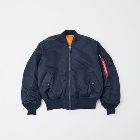 [^ԁF04520030900]~^[[c󂯌p{idlB^E[XɓރjZbNXX^_[hWPbgBALPHAMA-1 FLIGHT JACKET́AIWi~^[WPbg̋@\𓥏PԃAE^[Bǂ{[̃{fBɃut̐ƑAtg͊拭ȃWbv{tbvŕ̐NubNBnɂ̓o[Vudl⍂FJ[ifɂjzAS⎋FɂzĂ܂Bĥ钆ȂƑϋviCnŁAG߂̕ςڂ^~̃Ci[g܂ŕLΉB[h[uɒcAO̗ȂꒅłBDETAILS:EIbg}jbgJtXEMA-1[eBeB|PbgiyLbvjAOɃtbv|Pbgx 2AX[uVOAɃEFg|Pbgx 2EϐAo[Vuȓ~^[XybNx[Xɂ^tȐ݌vϋv̍iCVFۉ̂钆ȓifɂ[Udljufނ̋݁EEŗCVbgAEg|PbgFtbv|Pbg~2AWbv|Pbgĩ[eBeB|Pbgj拭ȃtgWbvtbvo[VufinɍFJ[pl̗pꍇjVGbgETCYV[g̃{bNXVGbgBC[h₷ƂAoX̗ǂ݌vBTCYIсFbNXɒꍇ͒ʏTCYA^CgɌꍇ̓TCY̒p𐄏Bڂ@͕Kiy[W̃TCY\mFBR[fBl[găfC[JWAFTVc{XfjŒԂ̃~^[bNɁBXg[gFI[o[TCYt[fB{ChpcŃ[hȃC[hoB~bNXX^CFVcjbgƍ킹āAꂢ߂ȊOACeƂĂByAlpha IndustriesiAt@ C_Xg[Yjz1959Nݗ̃~^[uhAlpha IndustriesiAt@ C_Xg[Yj1959NɃAJEelV[BmbNXrŐݗꂽ~^[uhłB݂AJR̗DǂȃRgN^[ł邾łȂAɍŐ[̃ACefUC҂ƂĂ̒nʂmAϋvƃt@bV𗼗uhłBł\IȃtCgWPbguMA-1v͑̃t@Ă܂B#ALPHA #At@ #MA1 #tCgWPbg #~^[WPbg #ԃAE^[ #^E[X #Yt@bV #jZbNX