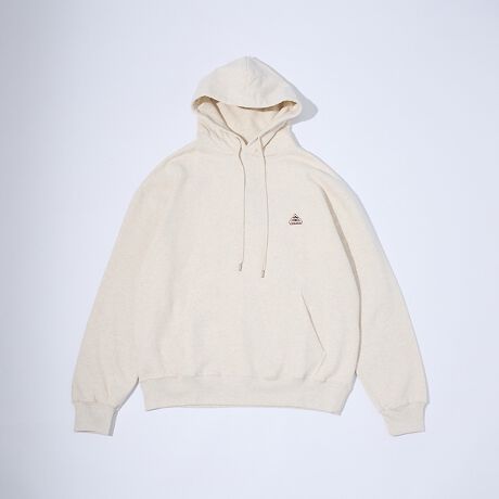 [^ԁF04519820001]yPYRENEX / slbNXztX̃sl[R̘[TEZx(Saint-Sever)ɂāAт𐶎YЂ 1859 NɑnƂPYRENEX(slbNX)BTEZx̓tHAO̎YnƂĉBł͗LȒnŁAslbNXЂ͑nƓA HpƂďꂽ̖тpA|zc▍Ȃǂ̐Qނ̐Y𑱂Ă܂Bsl[R̘[ƂCۏň_bŃAsbLOꂽ_E͔ɍtBOp[Aۉ̍_E܂܂B1960NɃVtȂǂ̃Lvpi͂߂Ƃ{iIȃApi̐Yn߂slbNX́AOEM [J[ƂėlXȃuhƃ^bOg݁AẪmEnE~ςA1990NォuPYRENEXv̖uhX^[g܂B݂ł͎fUCi[Ƃ̃R{[Vv~ACWJAt@bVV[ӎioĂ܂Bp̒cXSݓXAZNgVbvɃR[i[WJȂǁAtX\_EuhւƑ傫WĂvlbNX݂͌łє̔Q̐Y𑱂ĂAEIɂ͒т琻i܂łтĎЍHŐYĂ_Ȇ[J[łB 