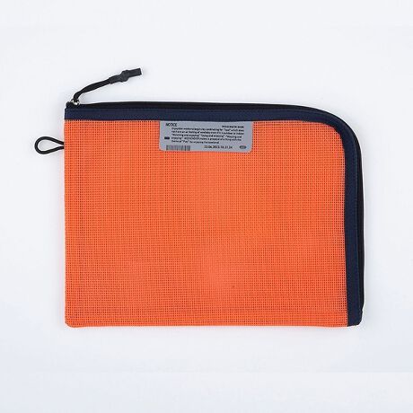 [^ԁF04520078008]PVCŃR[eBOꂽd߂̃bVngpA5TCY̐V^̑prɎgtbg|[`łBt@Xi[LɊĴŏoꂪ₷₷̂֗łBA5TCỸm[g܂yWEEKEND(ER)bEB[NG_[zTyޗVтe[}ɃCtX^CĂWEEKEND(ER)̃VbvłBVfUCAV}eAAVt@NVAV}b`OWEEKEND(ER)͂ƈႤTyނ߂̐VĂ܂B