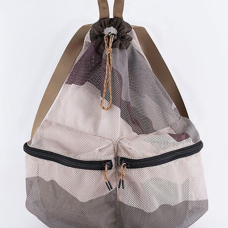 [^ԁF04520054026]łȂ₩ȑfފ̃bVgpВobNpbNłBLvȂǊOVтɊ􂷂傫߂̃TCYłB肪RɂȂobNpbN͂͂֗łBOɑ傫߂̃Wbv|Pbg2tĂ܂BAc[ƃJt̓WJłByWEEKEND(ER)bEB[NG_[zTyޗVтe[}ɃCtX^CĂWEEKEND(ER)̃VbvłBVfUCAV}eAAVt@NVAV}b`OWEEKEND(ER)͂ƈႤTyނ߂̐VĂ܂B