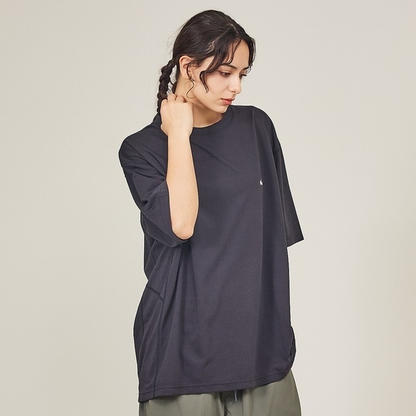 [�}���C]�yNANGA/�i���K �zDRY MIX PIVOT SLEEVE TEE/ ���S/�A�o�n�E�X�iABAHOUSE�j �u���b�N