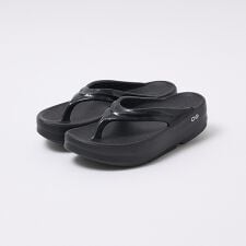 【OOFOS/ウーフォス】Oomega / 2026年モデル / リカバリーサン