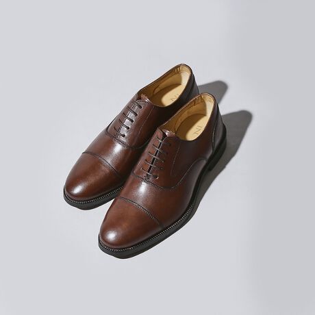 [^ԁF52021921221]yfUCzܐ̔Ԃ肪ȂAƊۂ݂̂gD̖،^gpĂ܂BRo蒣oĂ̂ŃrWiXX^CłȂAi₷fUCłB܂A⍘ɃXeb`CĂA납猩ĂfUCfOςłByfށẑV{̏ȂX[X̋vgpĂ܂ByfBeB[z\[ƃq[Ɋ~ߗp̃o[Ă܂BC\[ɂ͓Kxɏ_炩̃NbVĂ܂BX[XU[̃CjOŁAƕ̓XG[hɐ؂ւđǂĂ܂By@zZgy\[zU[+o[yEBYíjzE͉L̓X܂WEBACeɂȂ܂ByOAEgbgp[NDykLXzyXv~AAEgbgXzyOAEgbgp[NlxCTChXzy񂭂v~AAEgbgXzTCYɂāEʓIȃXj[J[ȂǂƔrĂ悻0.5cm`1cm傫Ă܂Bex) i27.0cm𗚂ẮASIZEF42(26.0cm)xƂlBE^Al͂܂̂ŁA܂łQlxɂl܂B