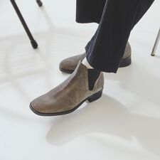 アルフレッド・バニスター(alfredoBANNISTER)のスクエアトゥ サイドゴアブーツ