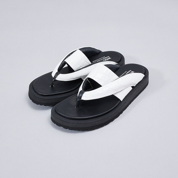 クロコ型押し＞【WRAP SHOES】ボリュームソール雪駄 トング