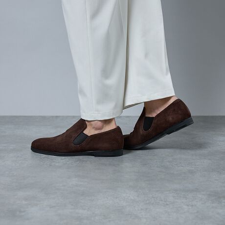 [^ԁF52501002008]yfUCz{̂̃h[v͂T߂ɁA~j}ł肵ۂɎdグ1BAEg\[̎dlɃhXV[Y̎@pāAق̏{[ă_ȈۂɎdグ܂ByfށzỸXeA\tgɎdグA\ʂɃO[WOH{Ă܂BRV{̂A_炩Ɖ̏i˔vłBi摜́A̓p\RȂǂ̉{ɂAۂ̐FƈقȂČꍇ܂B炩߂BTCYɂāEʓIȃXj[J[ƔrĂ悻0.5cm`1cm傫Ă܂BEx.iXj[J[27.0cm𗚂ẮASIZEF42(26.0cm)xƂlBE^Al͂܂̂ŁA܂łQlxɂl܂B