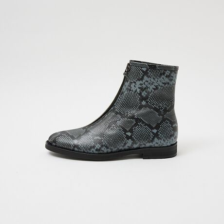 [^ԁF52511004111]yfUCzɏiȃ[hYȂ₷hĂZ^[Wbvu[cBÊՂZ^[WbvɉAo[\[̗p̕słɂ߉Kɒp܂B肵ۂ̃XgƓ^CgɂÃVGbgYɌ悤ɍו܂ōS܂Bx[VbNȃu[cɂ͂ȂXl[NƂȂꑫłByfށzu[O[̉nɃtX̃Xl[NtB\ȀォXl[Ň^{IWivgpBy@zZgi摜́A̓p\RȂǂ̉{ɂAۂ̐FƈقȂČꍇ܂B炩߂BTCYɂāEʓIȃXj[J[ƔrĂ悻0.5cm`1cm傫Ă܂BEx.iXj[J[27.0cm𗚂ẮASIZEF42(26.0cm)xƂlBE^Al͂܂̂ŁA܂łQlxɂl܂B