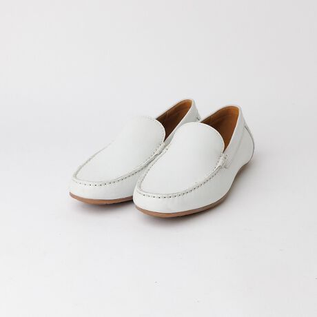 [^ԁF52021902704]yfUCẑ݂悢_炩ȃU[gphCrOV[YBX}[gŃ_ȕ͋C킹AyƏiȑoĂ܂BAEg\[ׂ͍a܂o[̗pĂA͂悭GꂽHʂȂǂłׂɂ悤ɂȂĂ܂BJWAɃfj`mpc͂AWPbgpcYڃR[fBl[gɂ߂łByfށzAbp[Ƀ\tgȎ̃X[XU[gpBCjO{vgp鎖ōv̌CɔדEϋvɗDĂ܂BTCYɂāEʓIȃXj[J[ƔrĂ悻0.5cm`1cm傫Ă܂BEx.iXj[J[27.0cm𗚂ẮASIZEF42(26.0cm)xƂlBE^Al͂܂̂ŁA܂łQlxɂl܂B